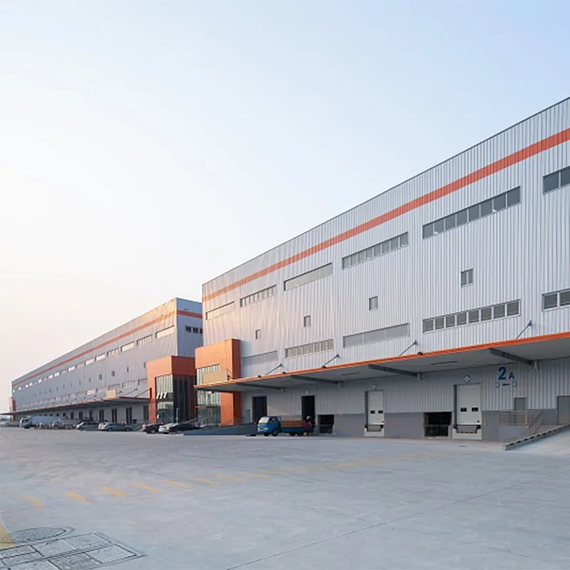 Cobertizo con estructura de acero